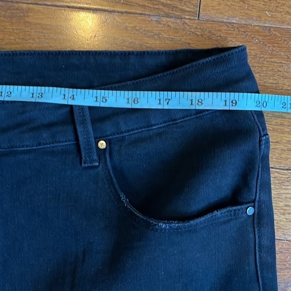 Risen Jeans | Yasmin Relaxed Wide Leg Distressed Denim Plus Size 3XL in Black - Picture 12 of 13